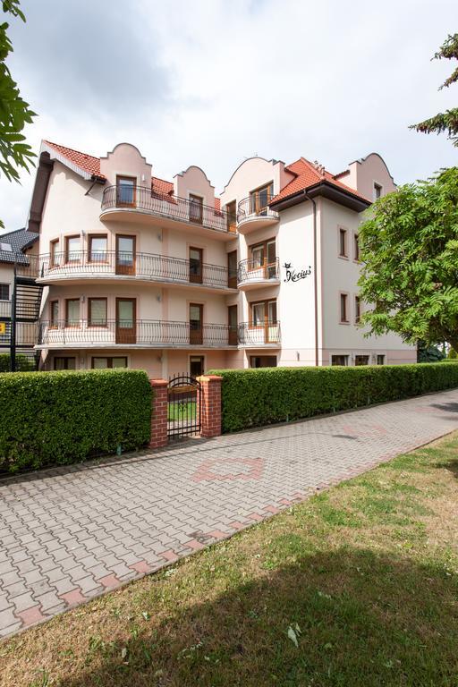 Pensjonat Kocius Rewal Exterior foto