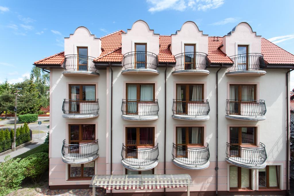 Pensjonat Kocius Rewal Exterior foto